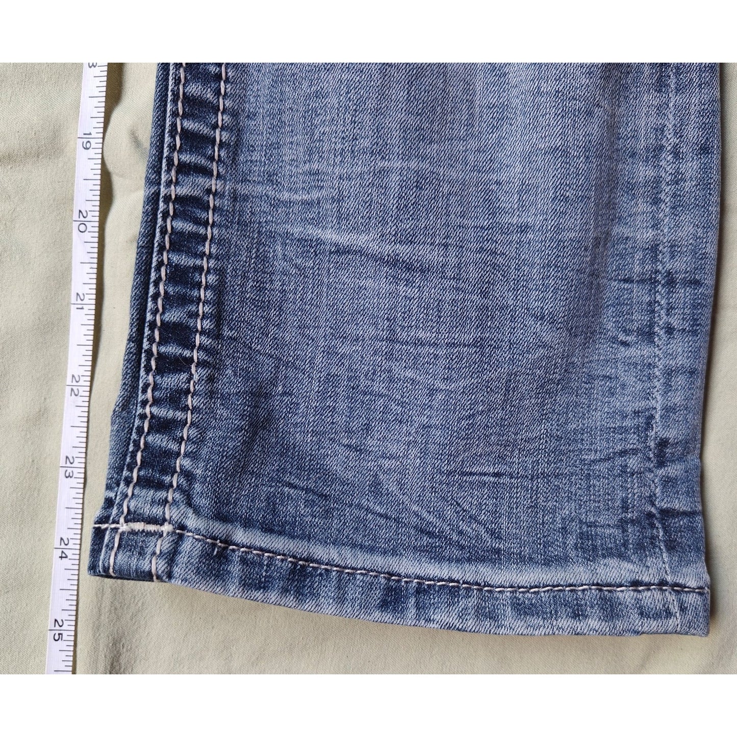 Miss Me Bootcut Jeans Size 28 Medium Wash Curvy Crop Embellished Denim