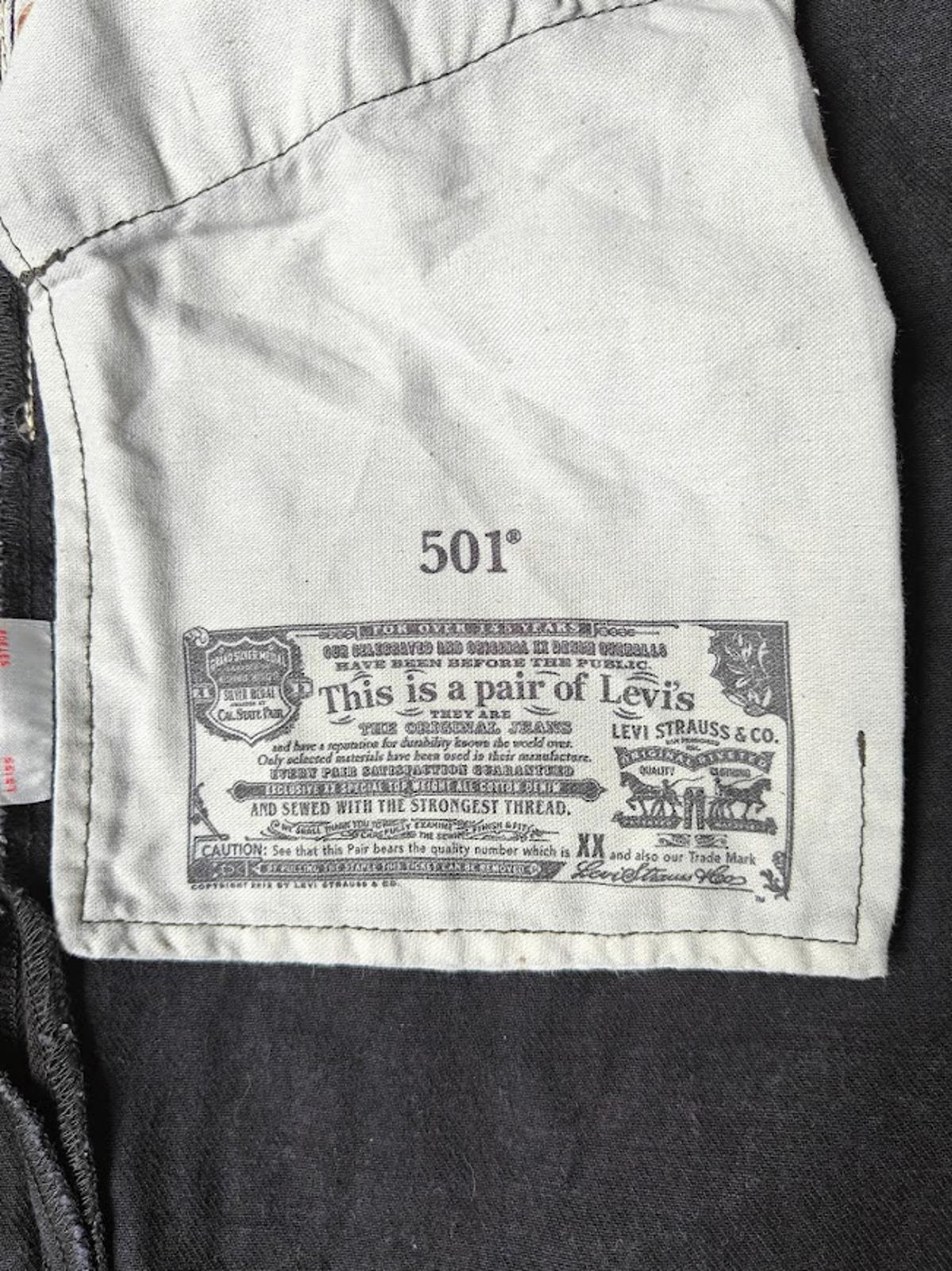 Levi's 501 Jeans Black Button Fly - Size 38/32