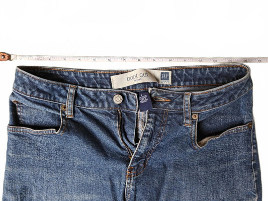 Gap Bootcut Stretch Cropped Jeans - Size 6