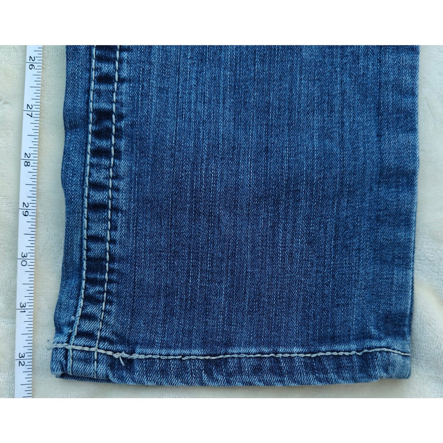 Ariat REAL Denim Mid Rise Straight Jeans Women’s 25R Blue