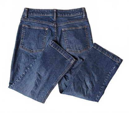 Gap Bootcut Stretch Cropped Jeans - Size 6