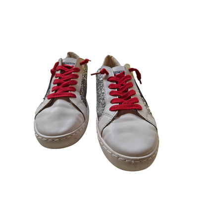 Betsy Glitter Star Sneakers Red Laces White Silver Gold Low Top Casual Shoes 10