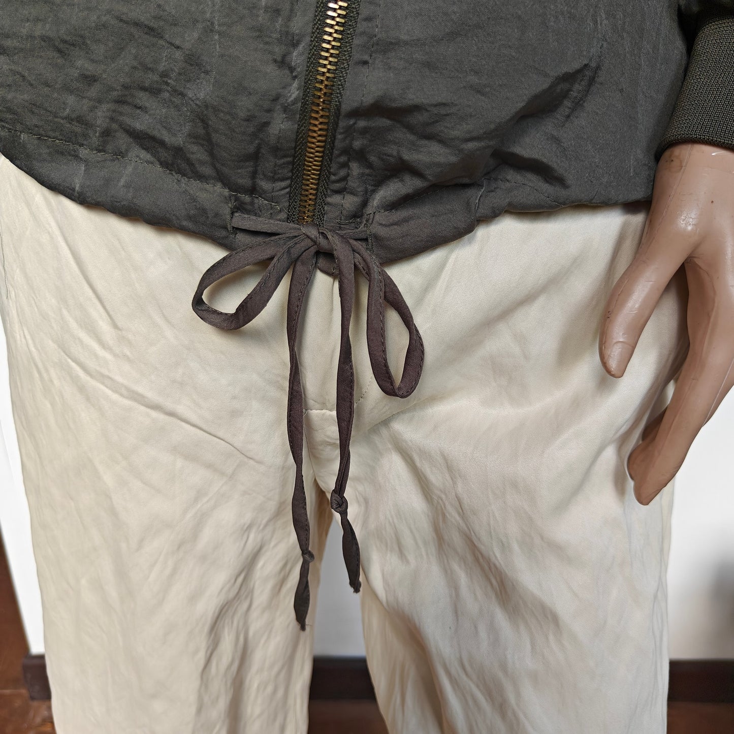 Janina Floral Embroidered Bomber Jacket Olive Zip Drawstring Hem S