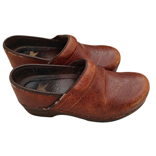 Dansko Professional Tooled Leather Clogs Brown Floral EU 37 US 6.5–7