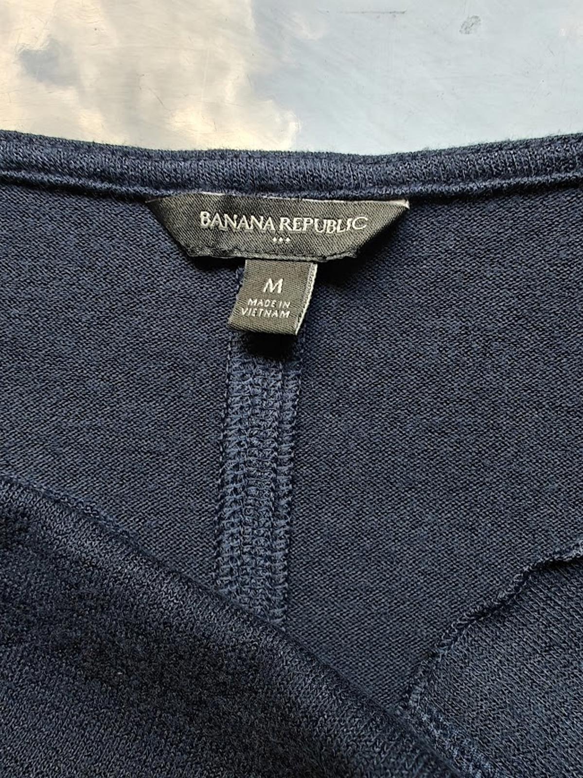 Banana Republic Women’s Navy Blue Draped Neck Short Sleeve Top Size M