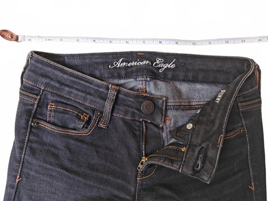 American Eagle Low Rise Skinny Stretch Jeans in Black - Size 2