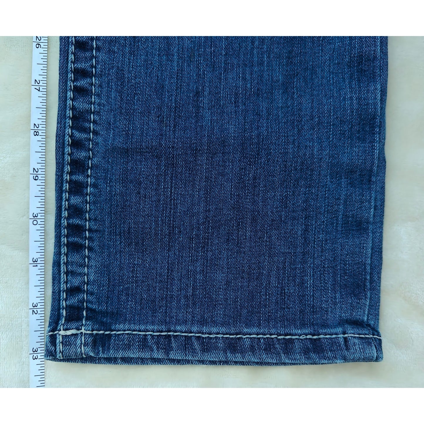 Ariat R.E.A.L. Mid Rise Straight Jeans Women’s 26R Blue Denim