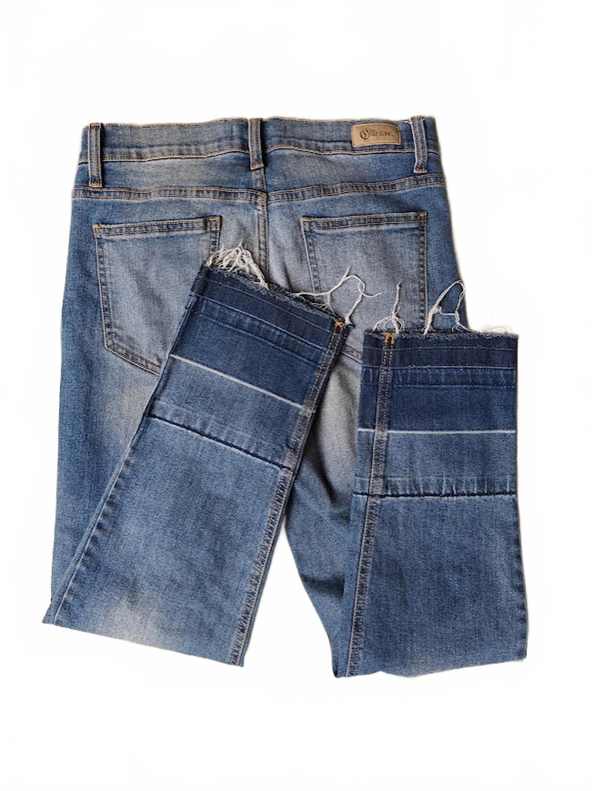 Cello Midrise Unrolled Hem Jeans - Size 7