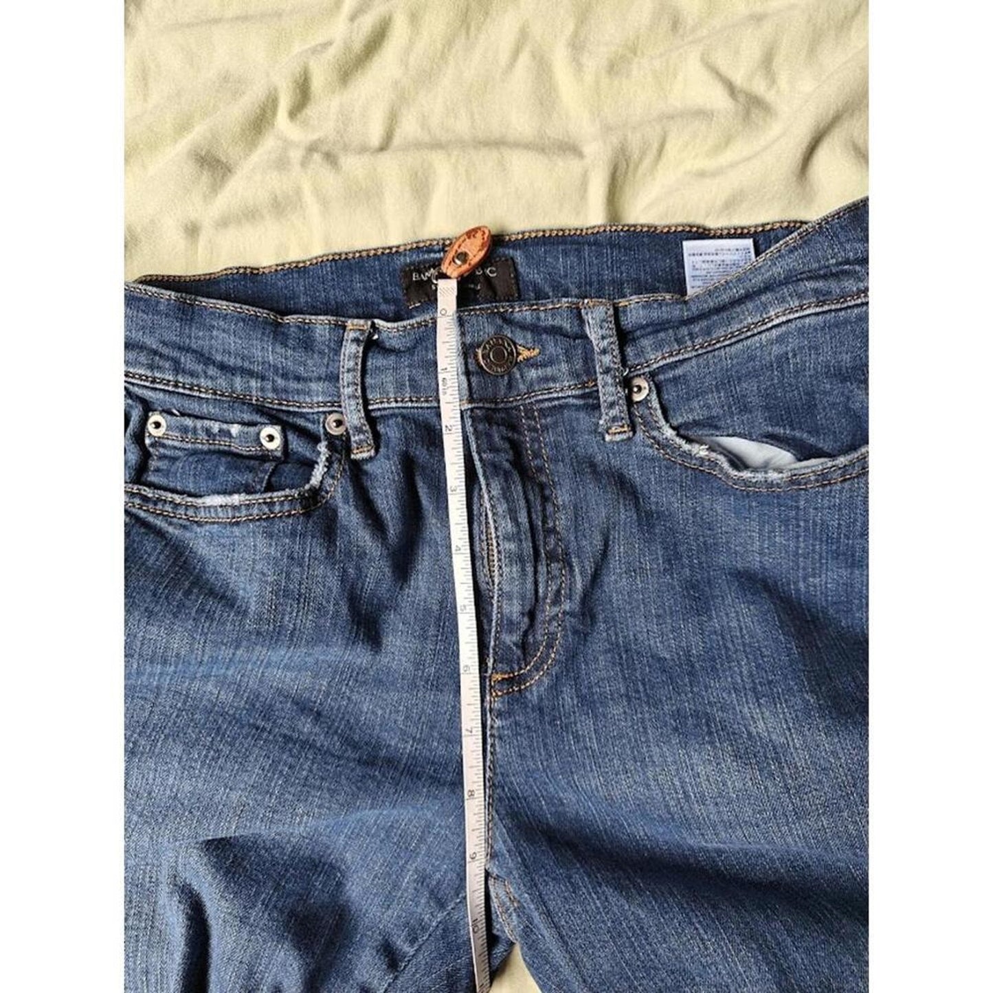 Banana Republic Straight Ankle Jean - Size 28/6