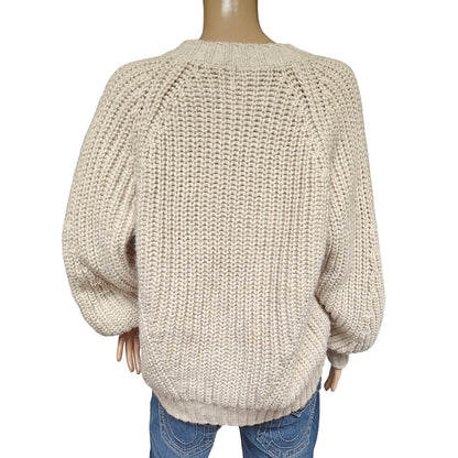 American Eagle chunky V-neck cable knit sweater cream women’s L