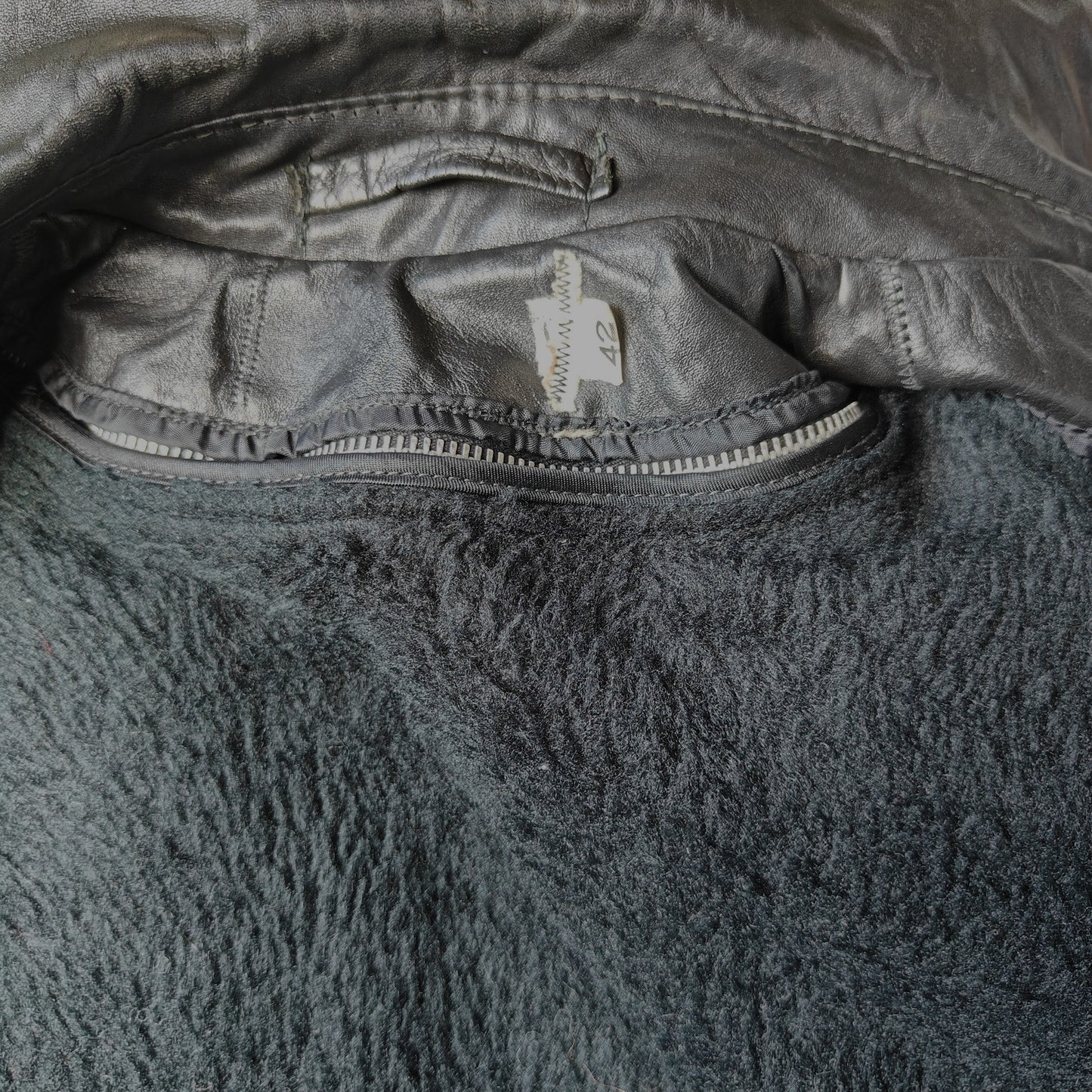 Men’s Black Leather Trench Coat Belted Zip-Out Liner Size 42 Military Style