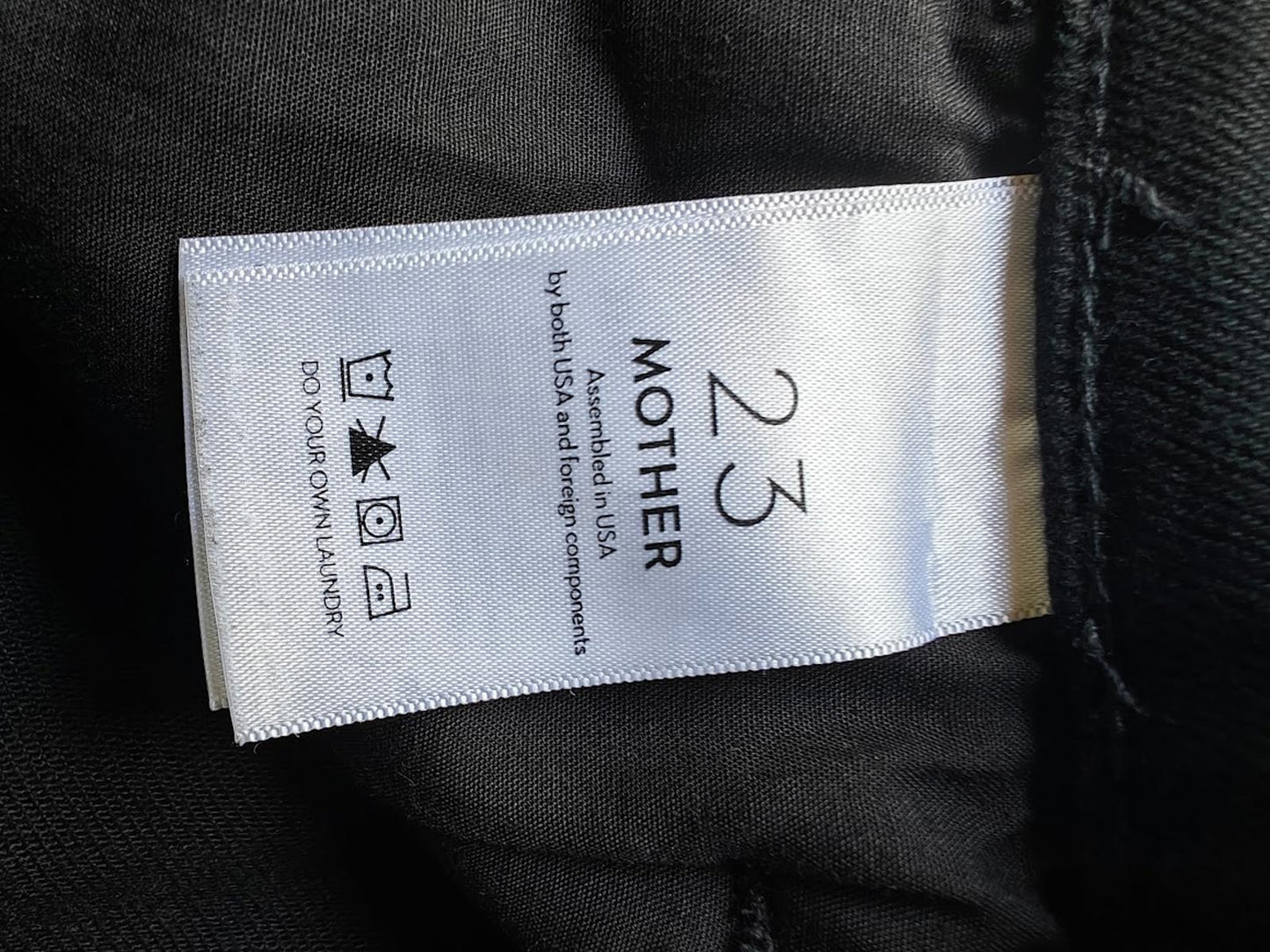 Anthropologie black "Mother" jeans NWT - Size 23