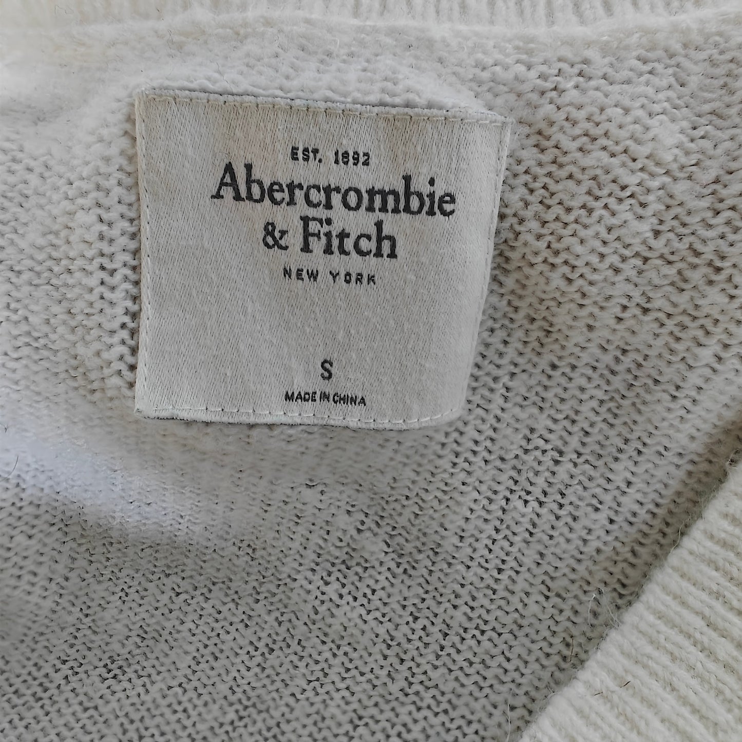 Abercrombie & Fitch Wool-Blend V-Neck Sweater Ivory Women’s Small