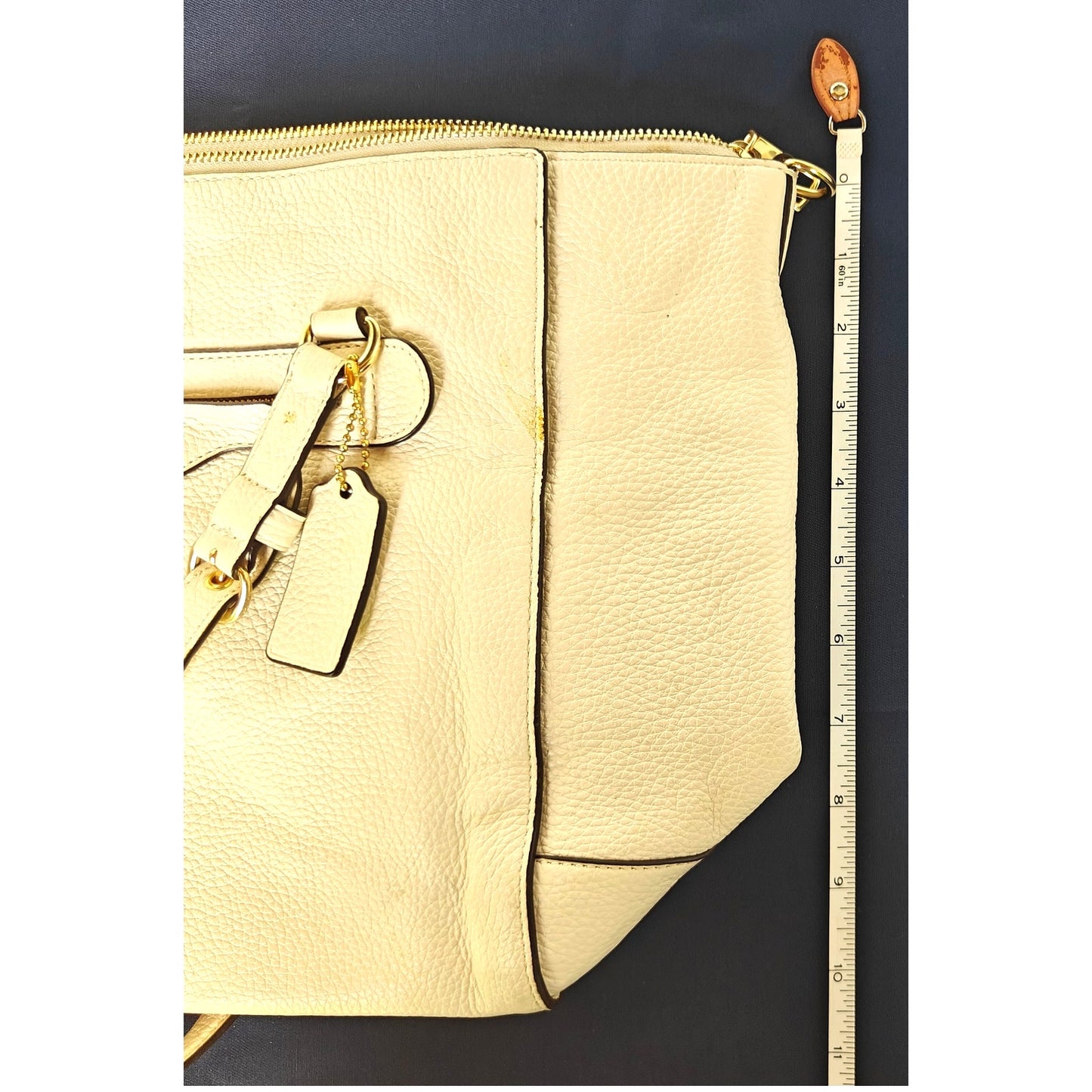 Coach Pebbled Leather Zip-Top Tote Bag – Chalk/Off-White, Gold Hardware, Front Zip Pocket & Hangtag