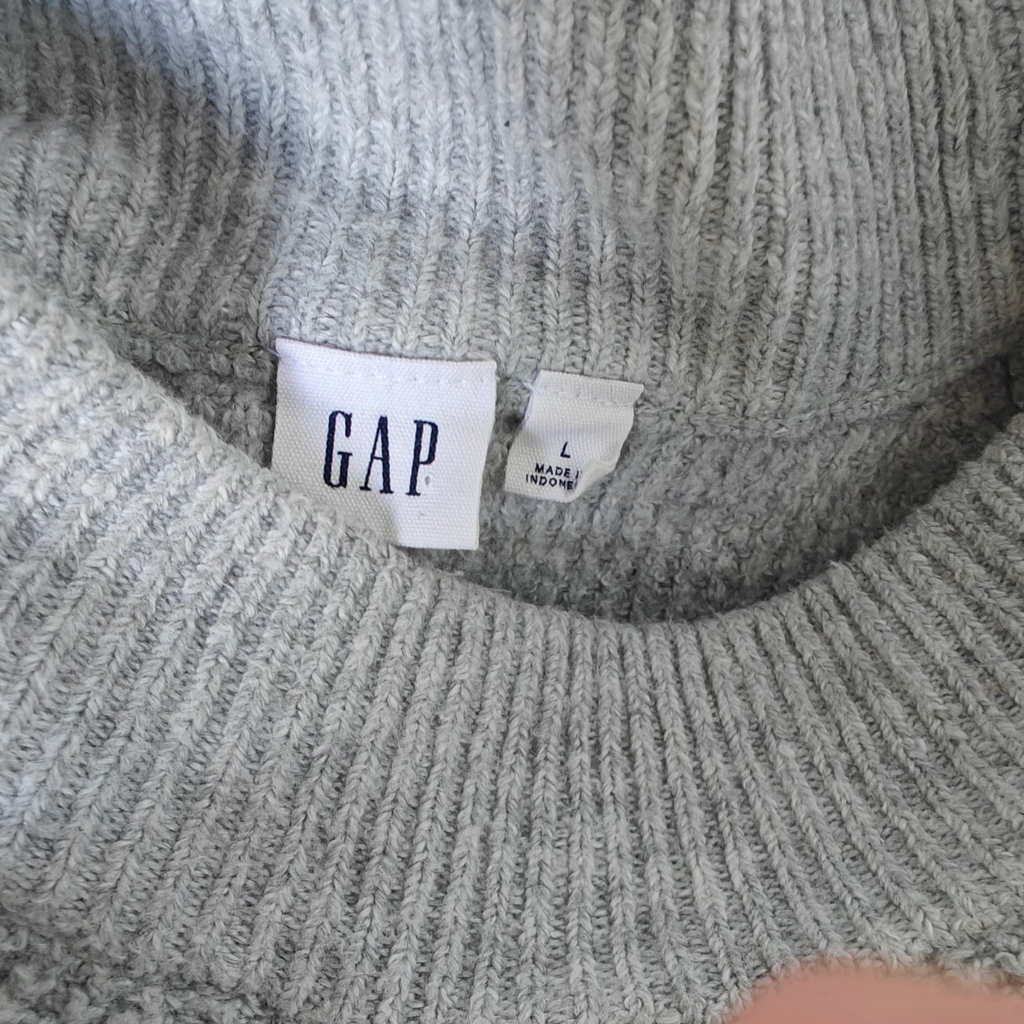 GAP Gray Waffle-Knit Crewneck Sweater Women’s L, Cotton-Blend Cozy