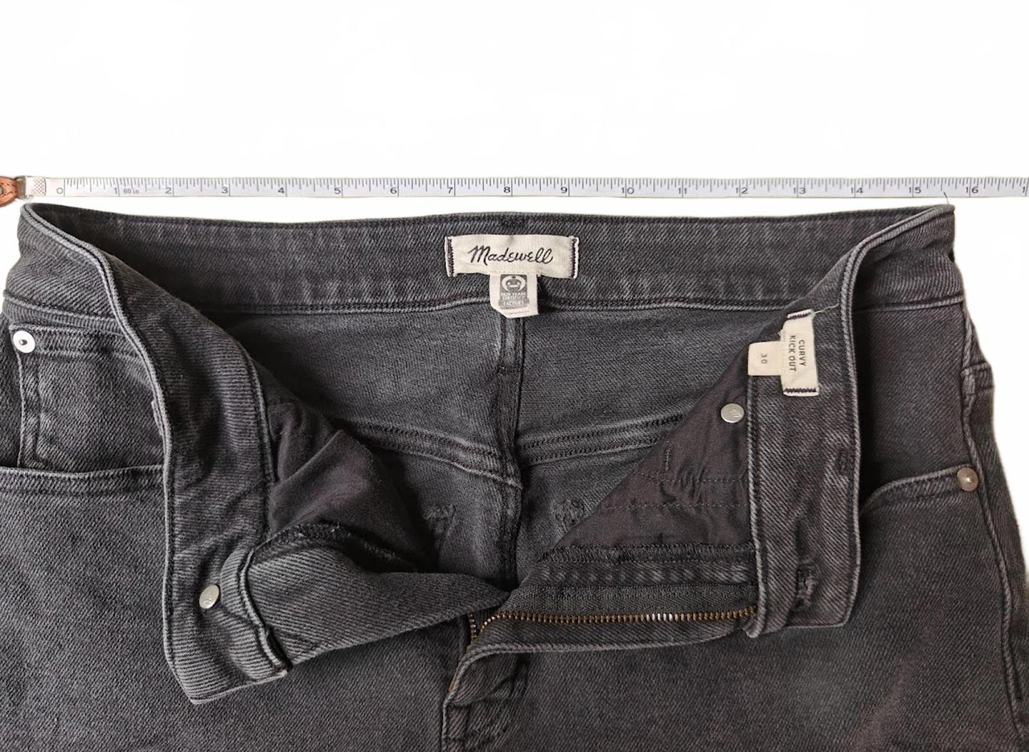 Madewell Curvy Kick Out Black Jeans - Size 30