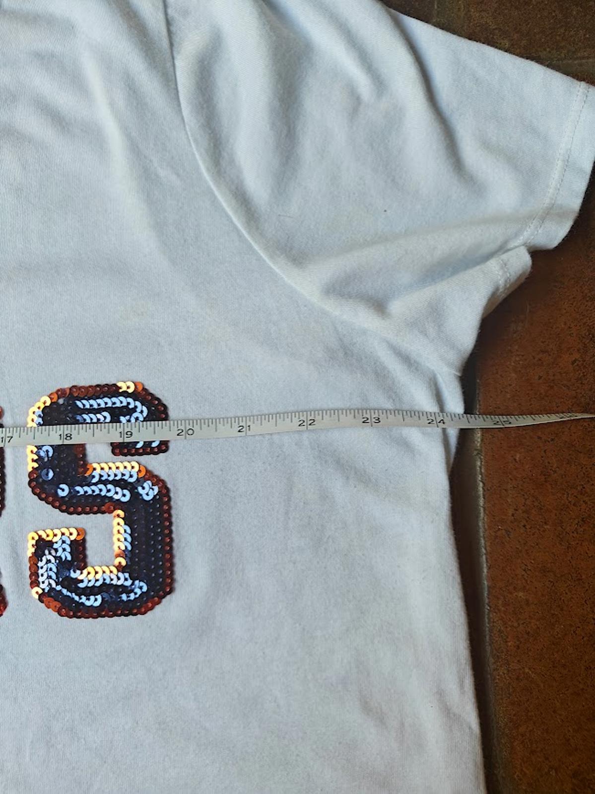 Chicago Bears White Sequin V-Neck Tee - Size 2XL