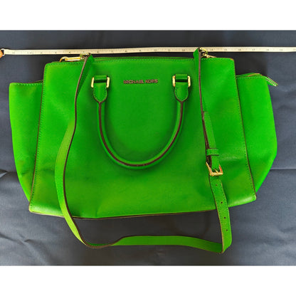Michael Kors Saffiano Leather Satchel – Kelly Green Structured Zip-Top Tote/Crossbody, Gold Hardware