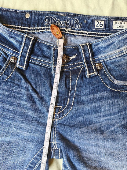 Miss Me Buckle 8 Capri Jeans - Size 26