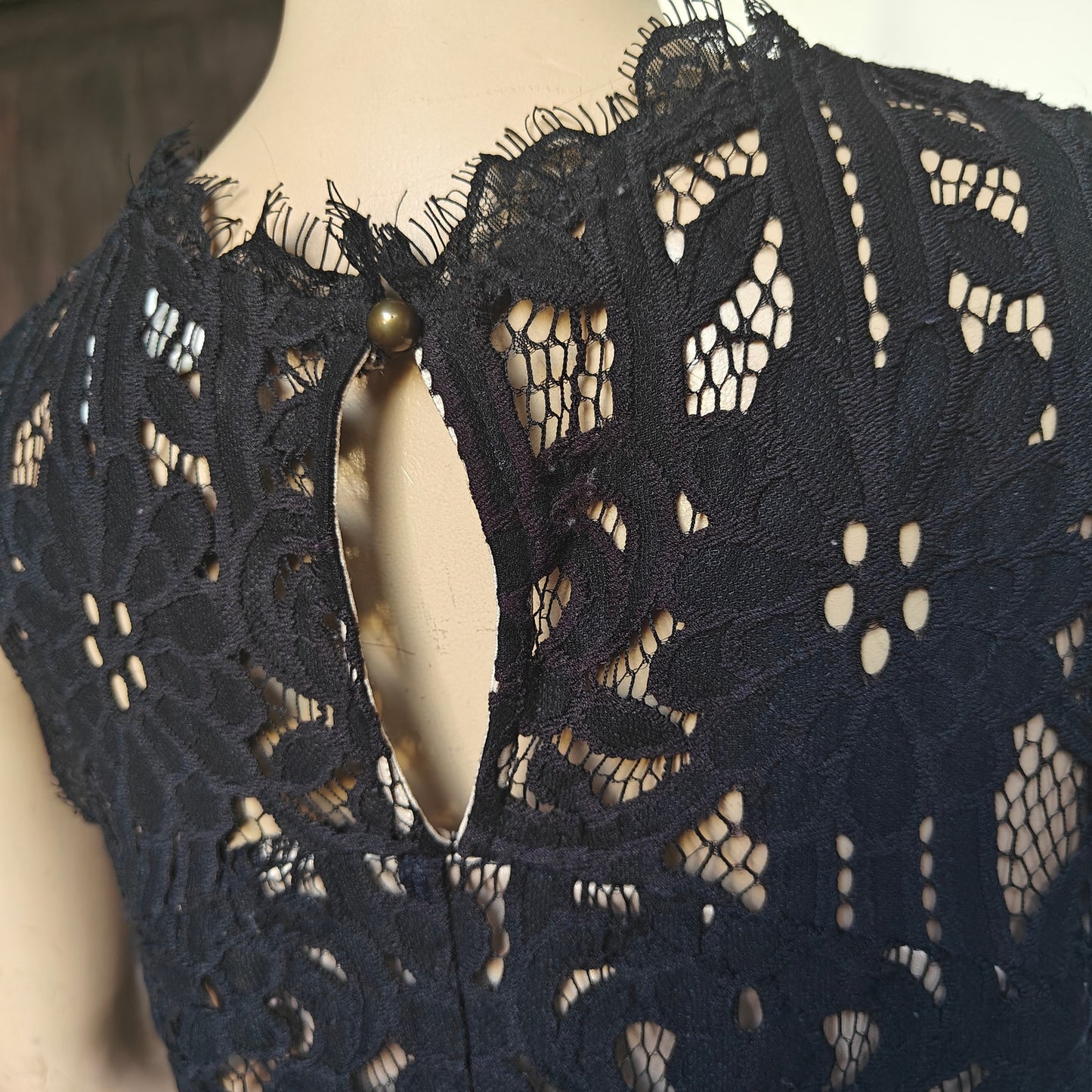 Speechless Black Lace Sleeveless Shift Dress, Nude Lining, Size Small