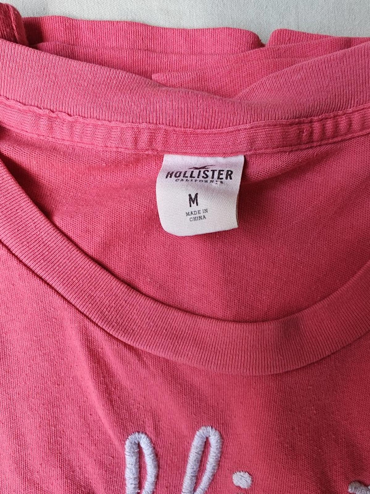 Hollister Red Graphic Logo T-Shirt Women’s Small