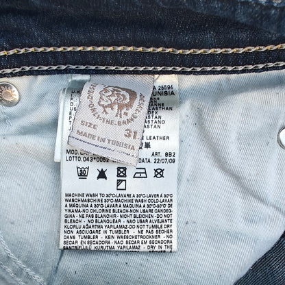 Diesel Larkee W31 Straight Leg Jeans Dark Wash Stretch Button Fly