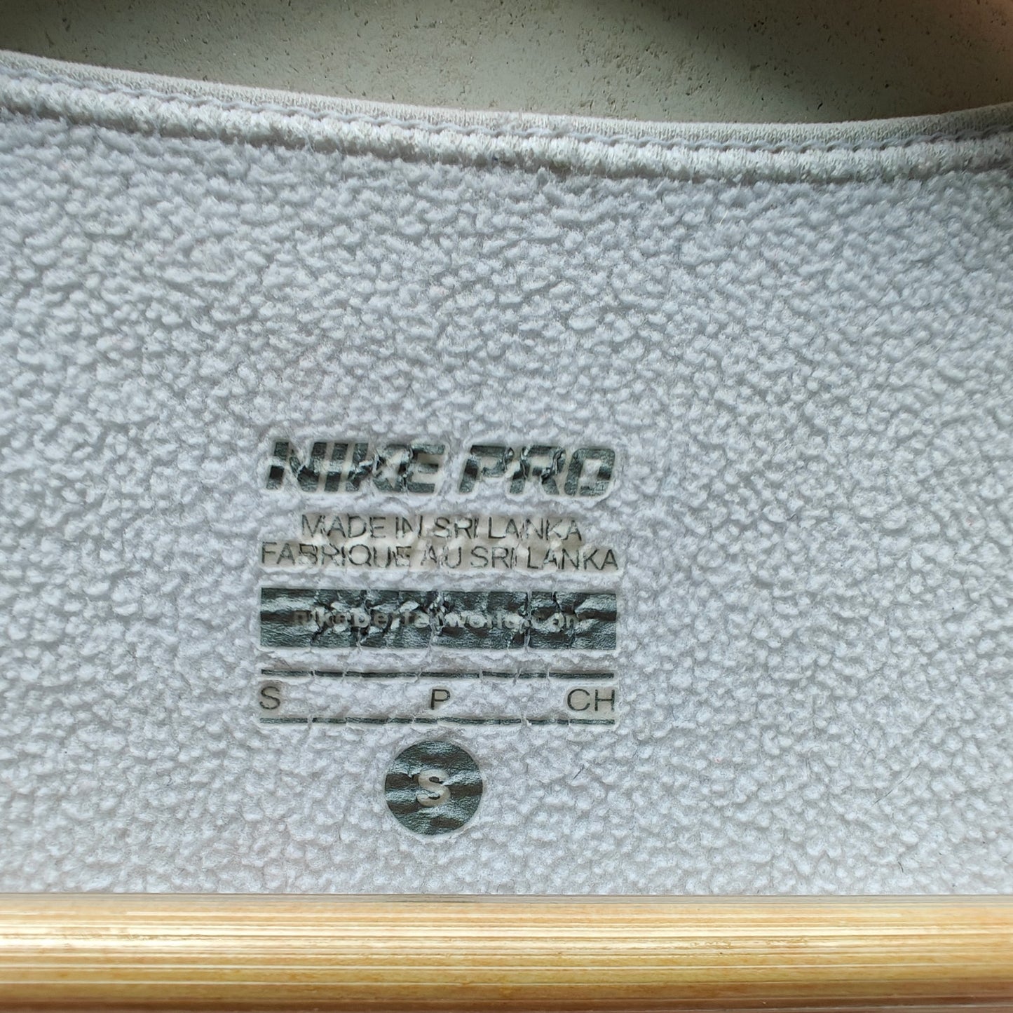 Nike Pro Therma-Fit Long Sleeve Top White Black Pattern Raglan Base Layer