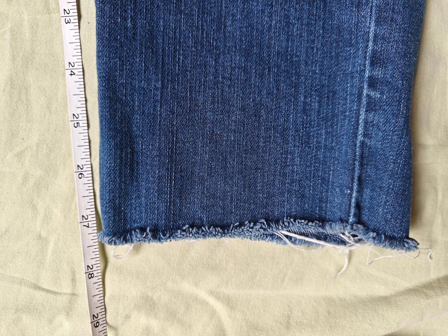 Banana Republic Straight Ankle Jean - Size 28/6