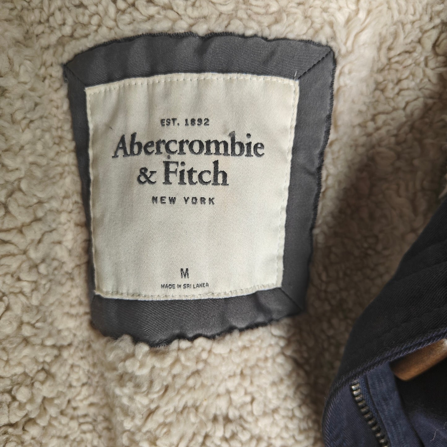 Abercrombie & Fitch Sherpa-Lined Toggle Duffle Coat w/ Faux-Fur Hood – Black, Women’s M