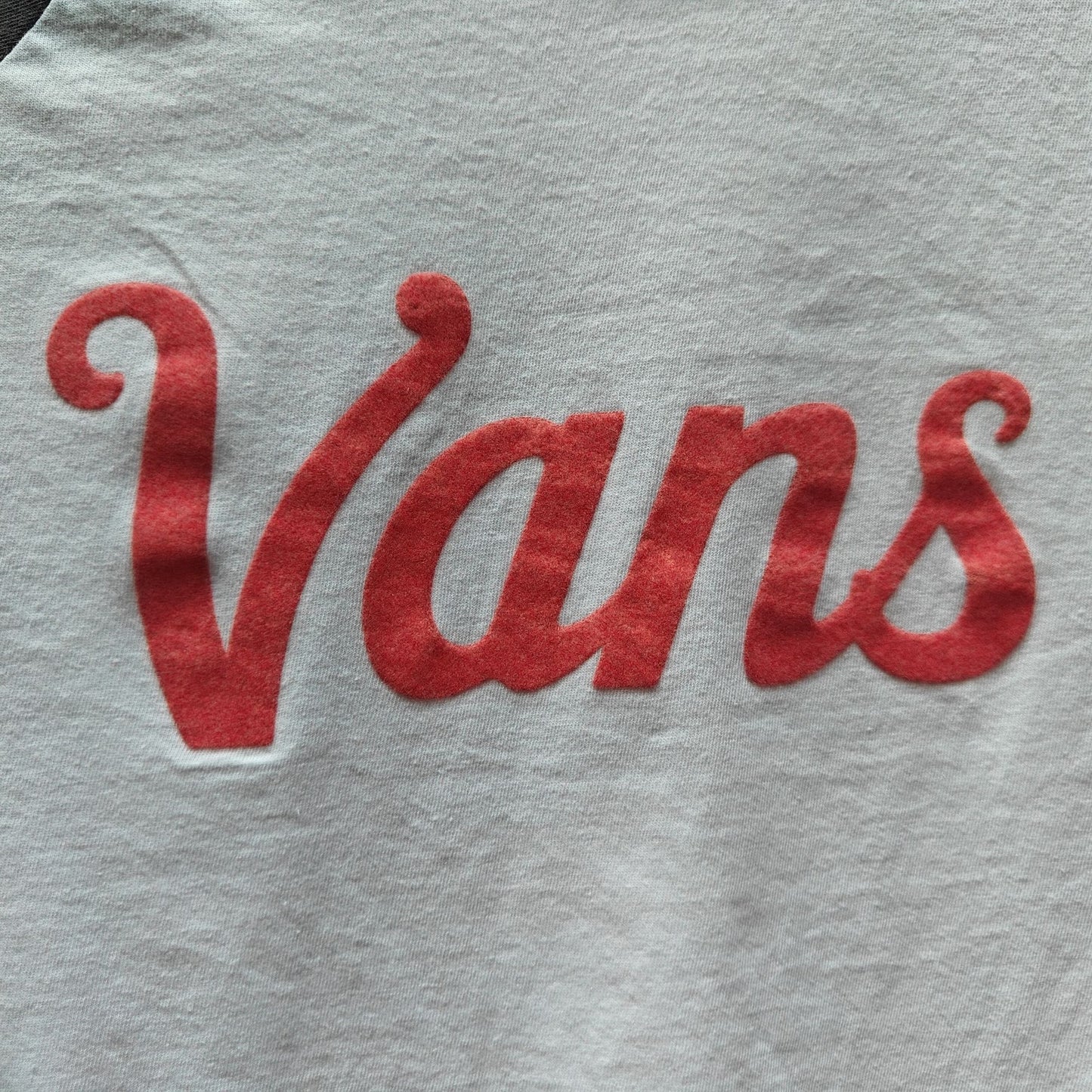 Vans Raglan Baseball Tee Gray White Red Logo Graphic Raglan