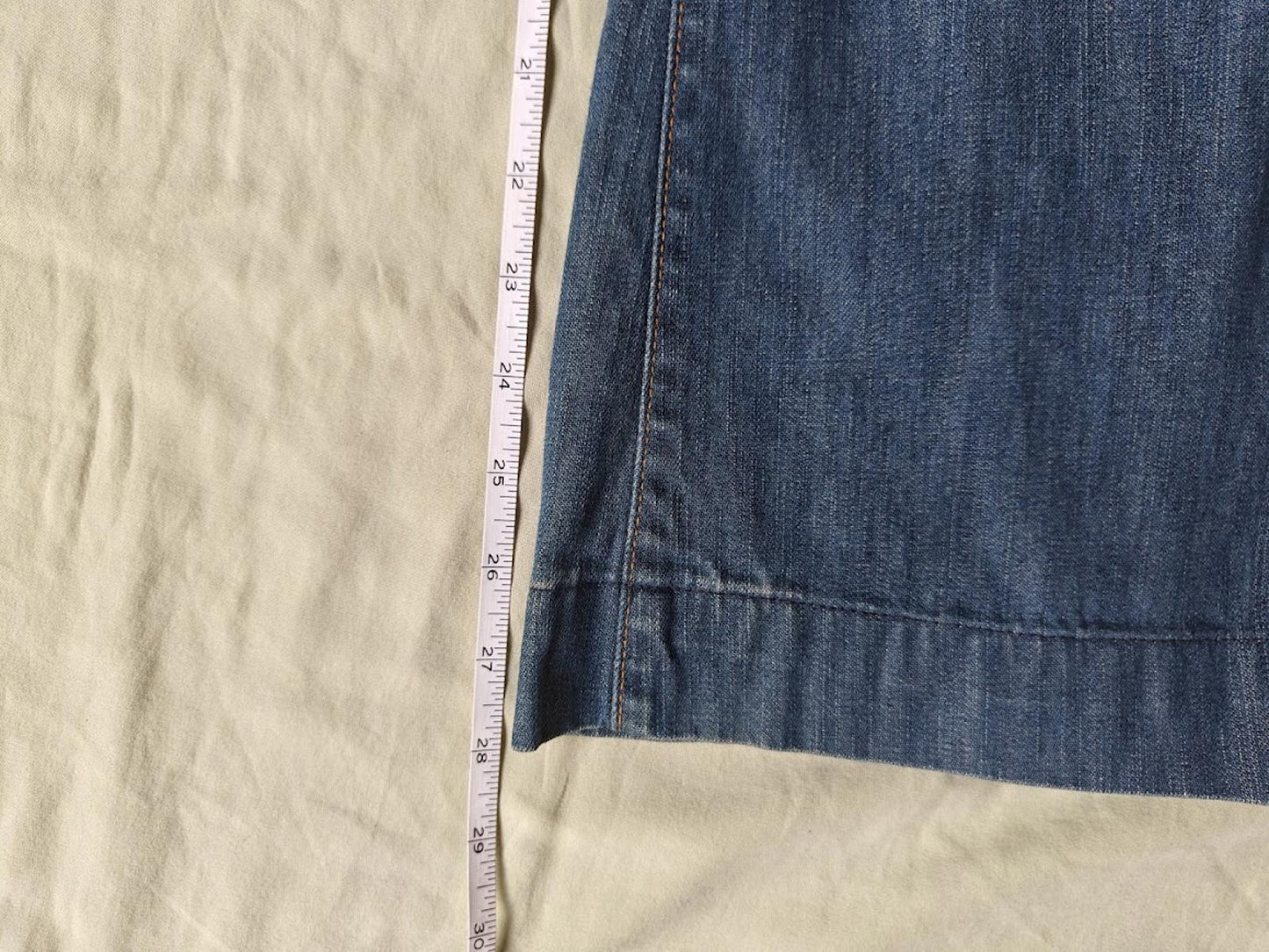 7 for all Mankind Low Rise Boot Cut Jeans - Size 25
