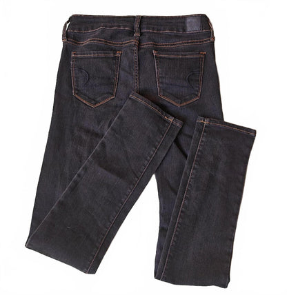 American Eagle Low Rise Skinny Stretch Jeans in Black - Size 2