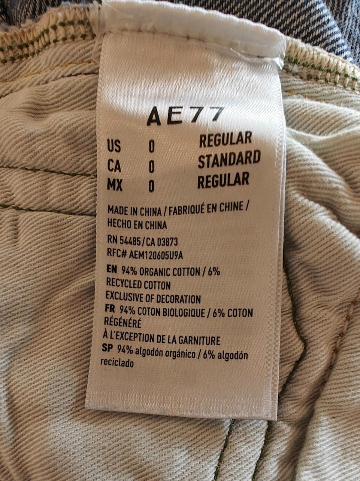 Aeropostale Low-Rise Stovepipe Jeans - Size 0