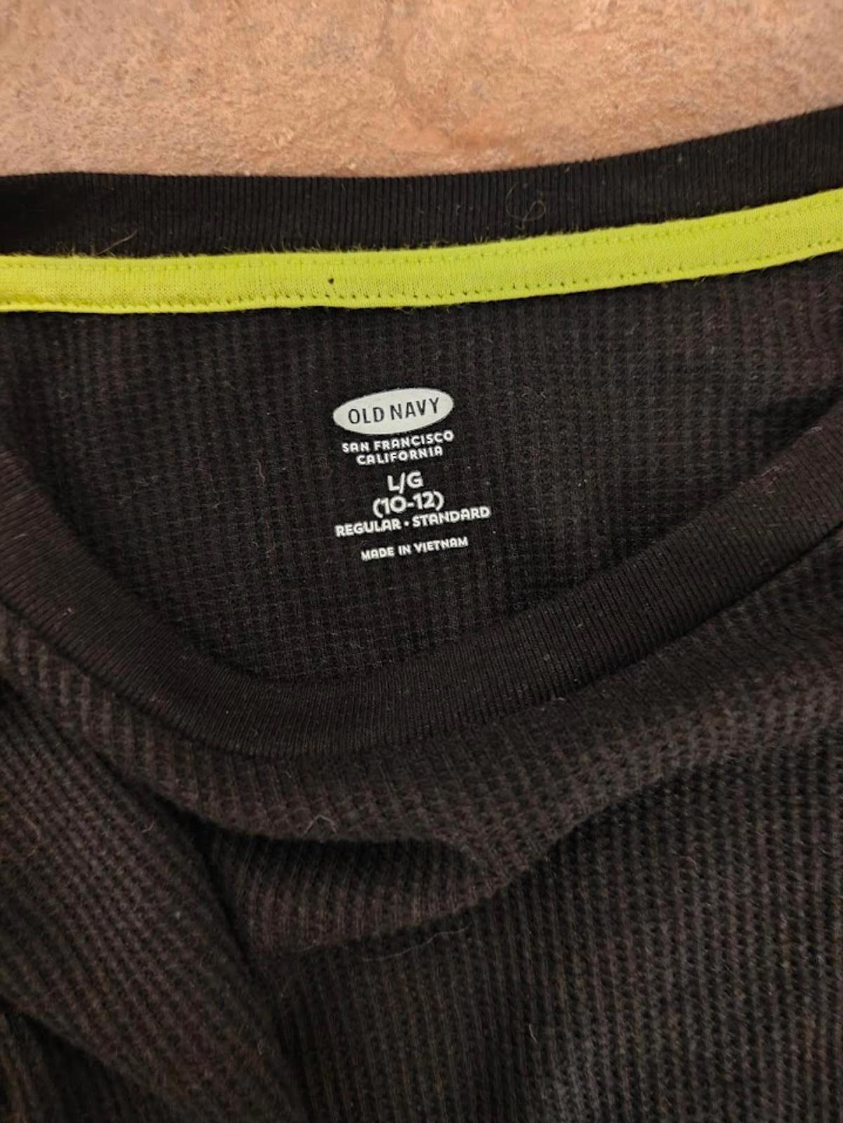 Old Navy Black Waffle Knit Long Sleeve Black Shirt