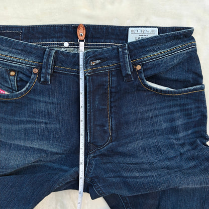 Diesel Larkee W31 Straight Leg Jeans Dark Wash Stretch Button Fly
