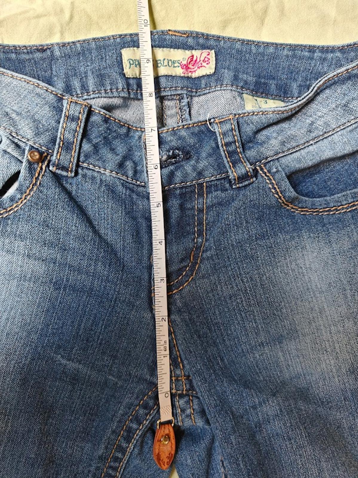 Paris Blues Low-Rise, Boot Cut Jeans - Size 3