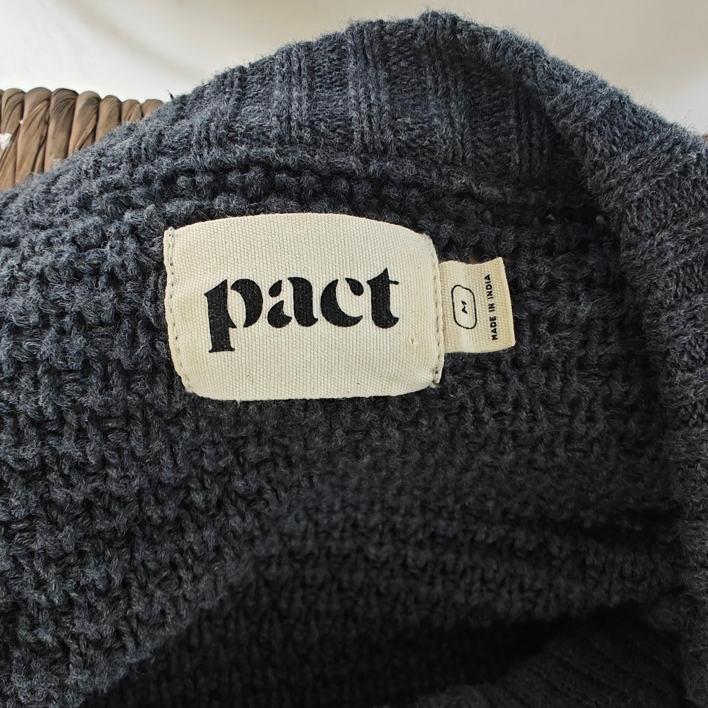 Pact Organic Cotton Waffle Knit Sweater Navy | Women’s M Crewneck