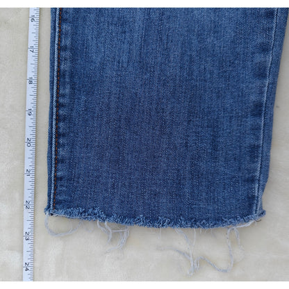 Signature by Levi Strauss High Rise Slim Crop Jeans 8 / W29 Medium Wash