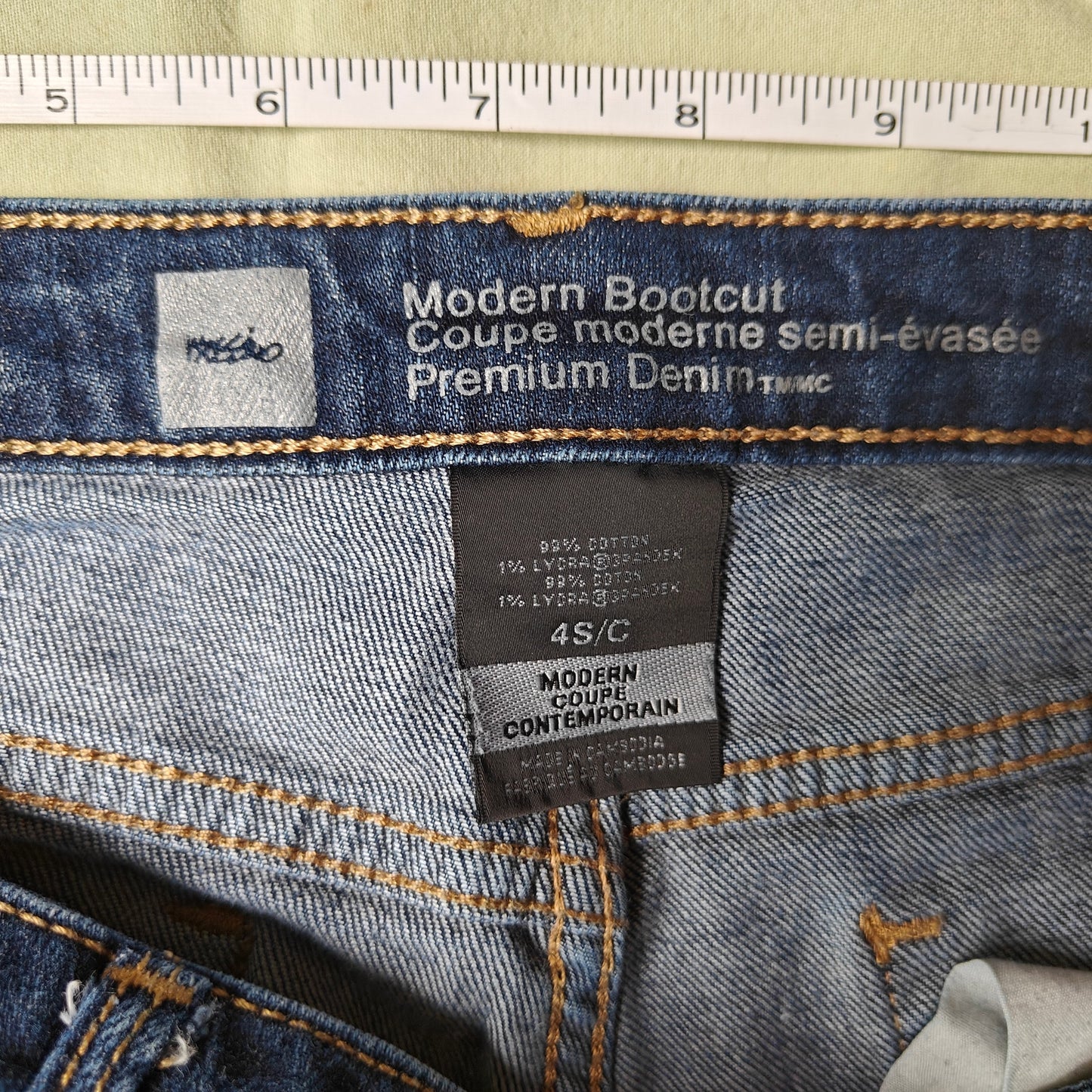 Mossimo Kids Modern Bootcut Jeans Blue Denim Size 4S Short Girls