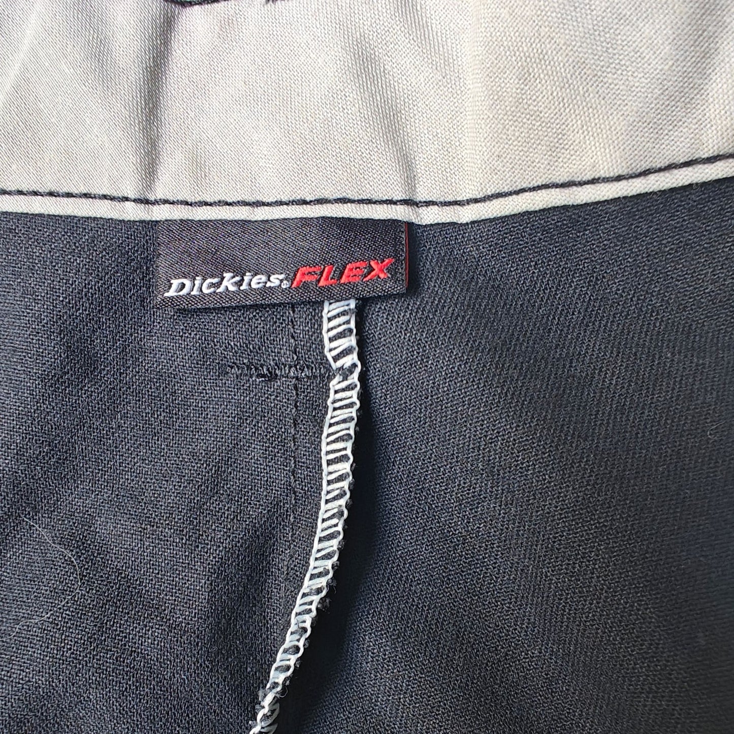 Dickies Men’s Cargo Work Shorts Black Size 40 LR5420BK – 13" Inseam, Loose Fit Utility Pockets